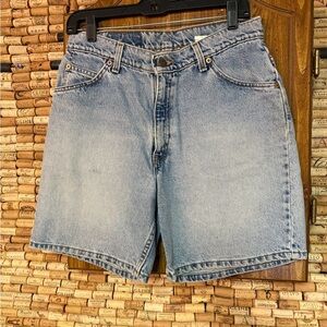 Vintage 90’s Levi’s orange 950 Relaxed fit high rise shorts sz 11 JR made in USA